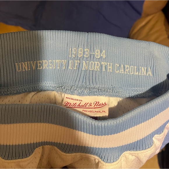 University of North Carolina Tar Heels Basketball Shorts UNC Blue White - Picture 8 of 8